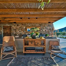 6 bedroom villa with pool, East Paros, sleeps 12